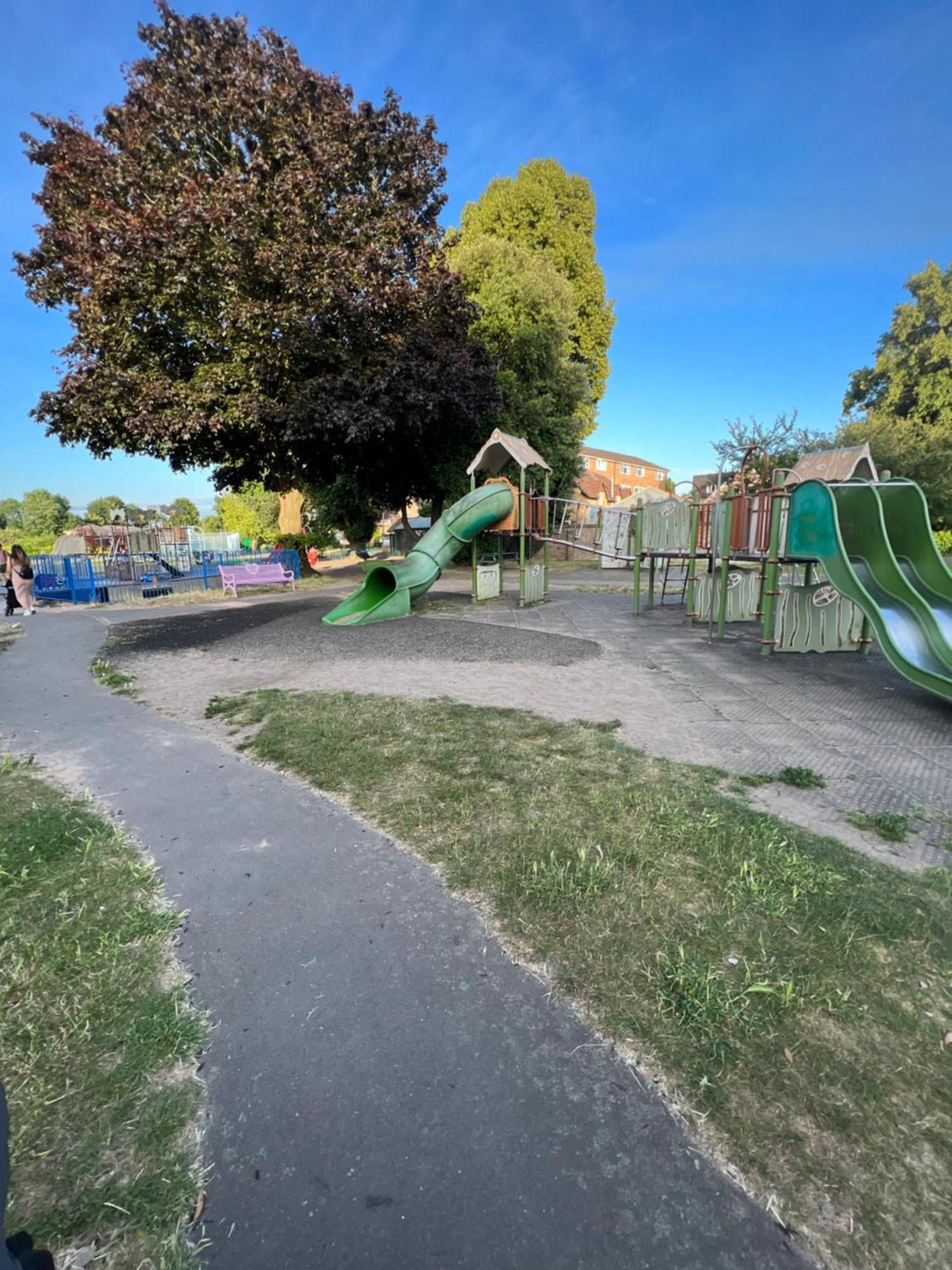 Cosy Private Flat In London, Free Parking On Premise Leilighet Carshalton Eksteriør bilde